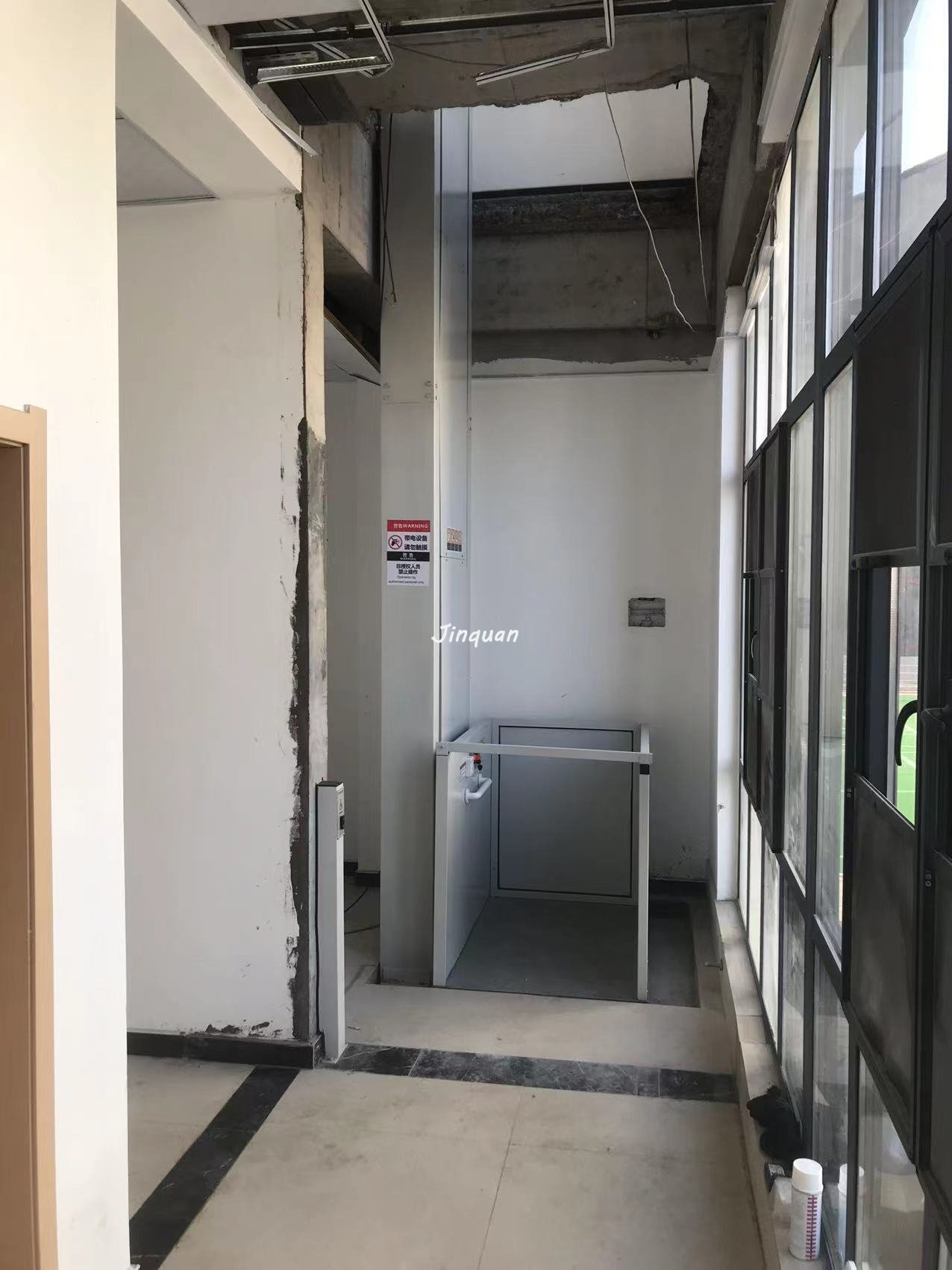 無(wú)障礙升降平臺(tái)